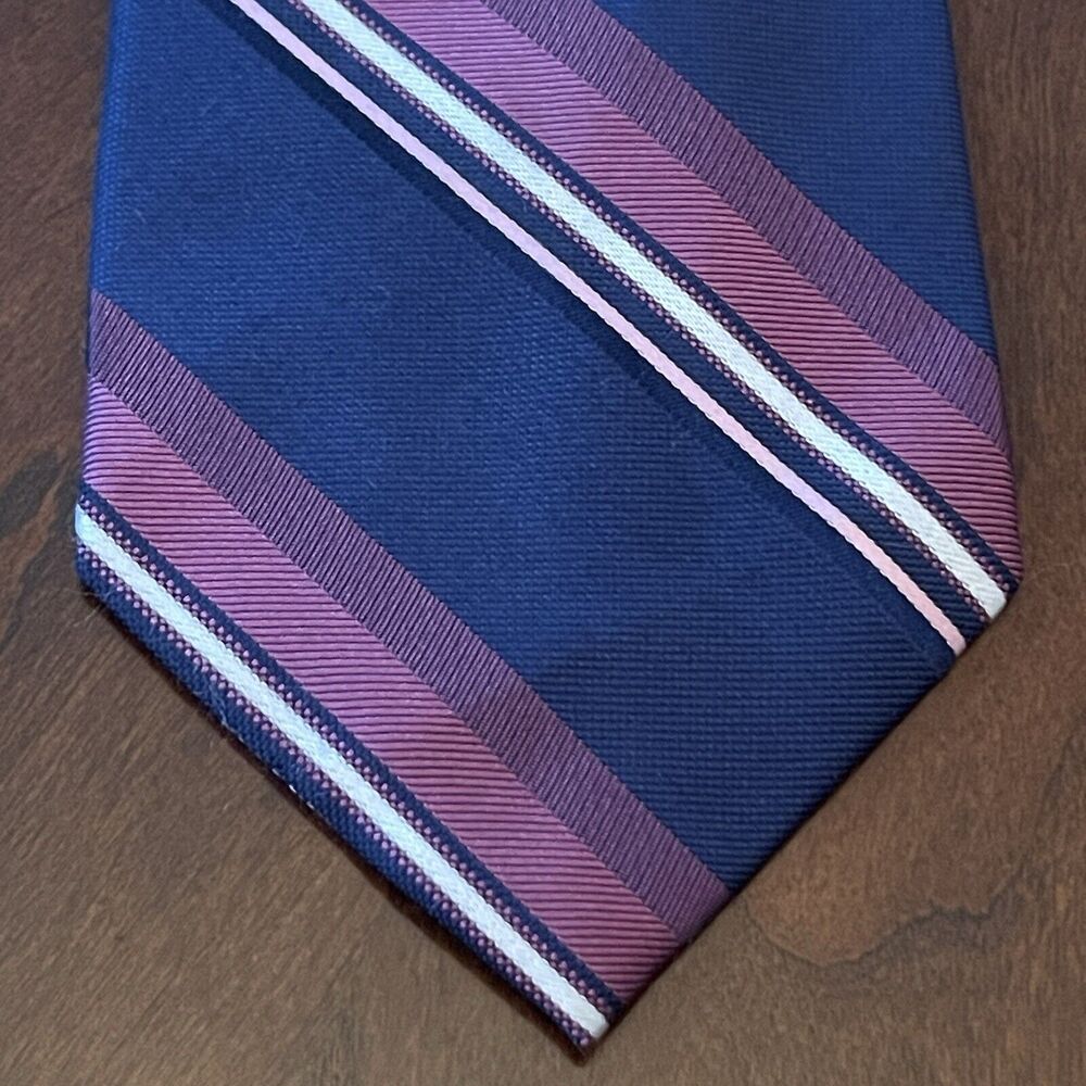 Stafford 71% Silk 29% Lyocell Men’s Neck Tie Made In China